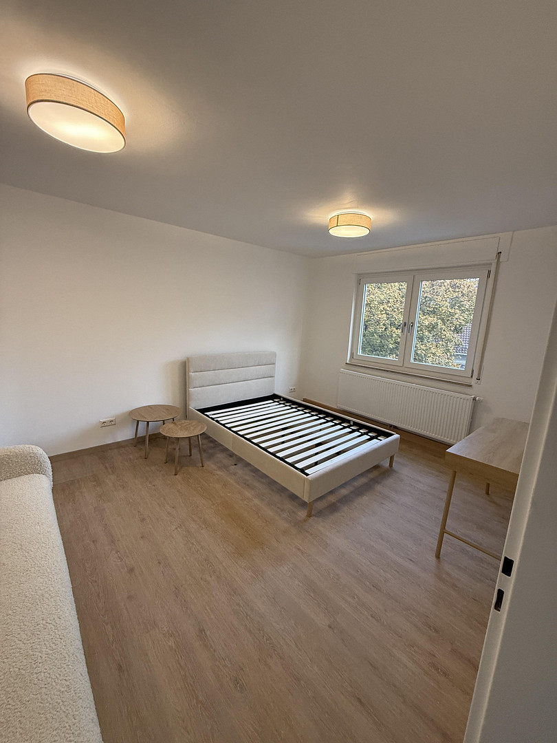 Für Singles und Paare - kernsaniertes Apartment mitten in Stuttgart-West