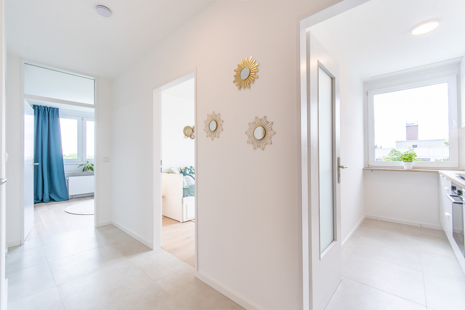 Moderne 3-Zimmer-Wohnung mit WestBalkon und Aufzug – Foto 16