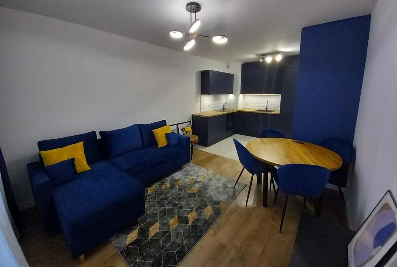 2-Zimmer-Wohnung mit EBK und Balkon, 48 m², zentral in Stuttgart-Heslach – Foto 2