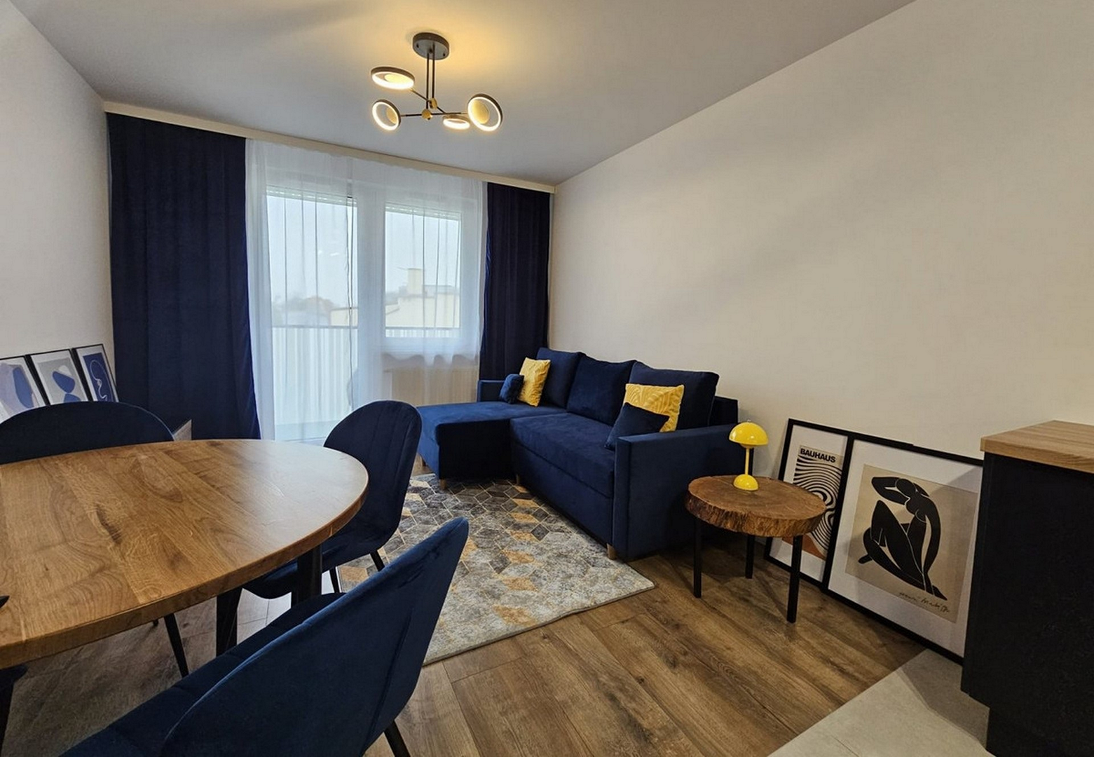 2-Zimmer-Wohnung mit EBK und Balkon, 48 m², zentral in Stuttgart-Heslach
