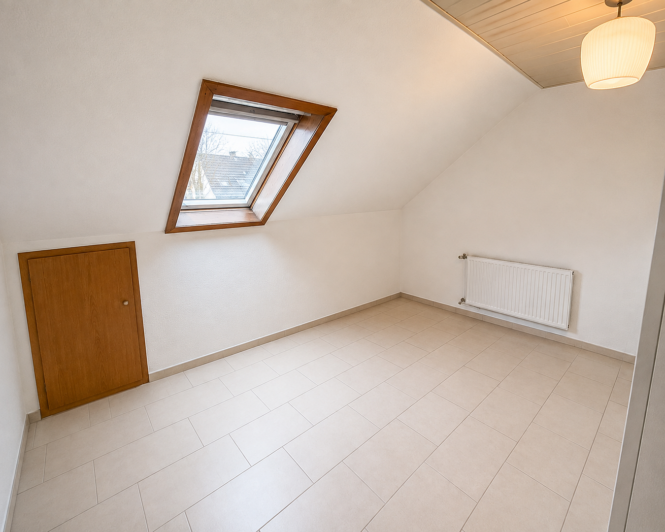 Jobcenter– deine neue Wohnung ist fertig! Job Center–Your new apartment is ready for you to move in! – Foto 3