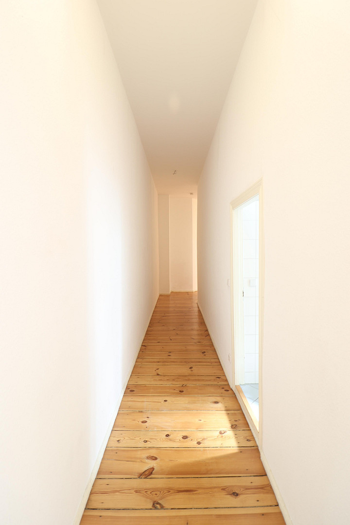 Schöne 2-Zimmer Altbauwohnung im Brüsseler Kiez – Foto 8