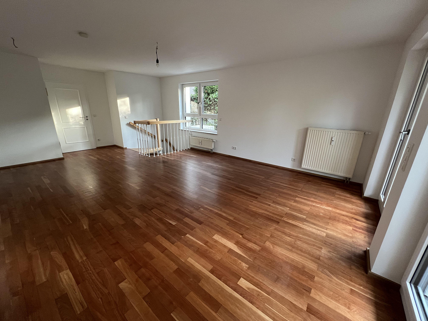 Charmante Gartenwohnung mit Musikzimmer in ruhiger Lage München-Maxhof – Foto 2