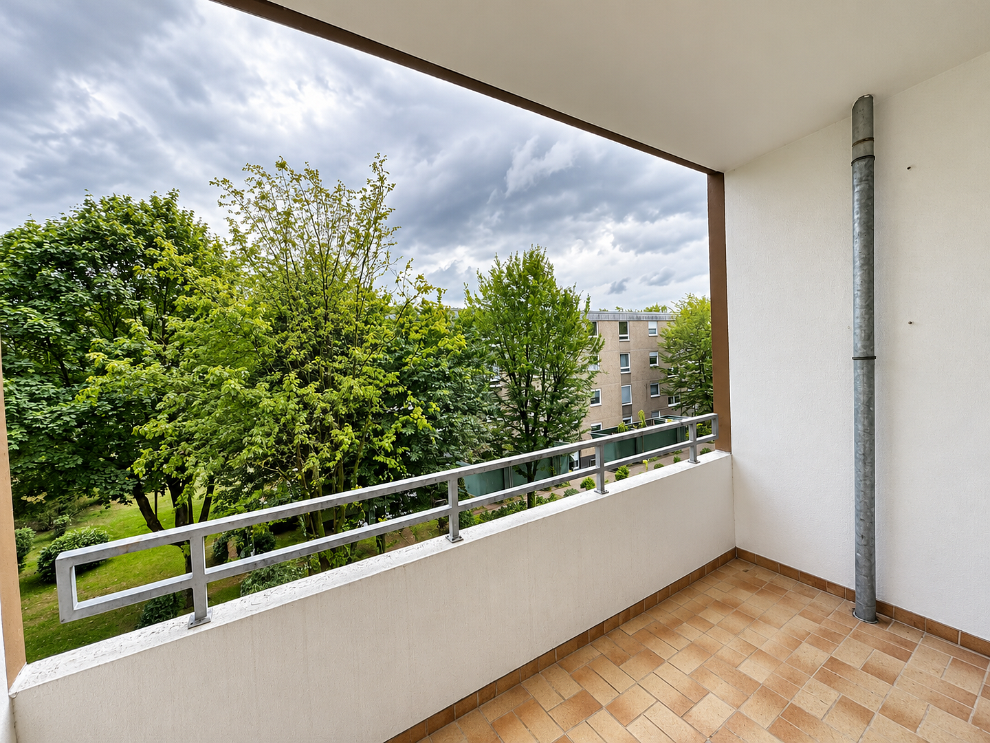 Jobcenter– deine neue Wohnung ist fertig! Job Center–Your new apartment is ready for you to move in! – Foto 7
