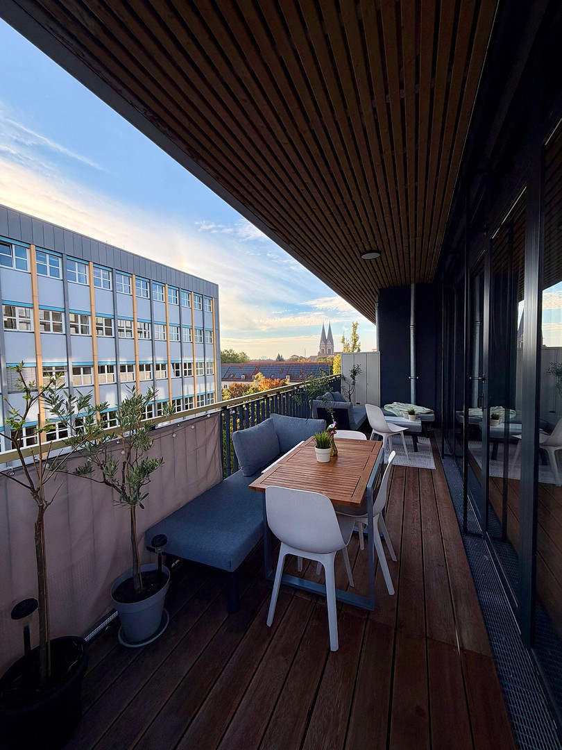 Viel Platz für den Alltag in dieser modernisierten 4-Zimmer-Loftwohnung in Lichtenberg – Foto 5