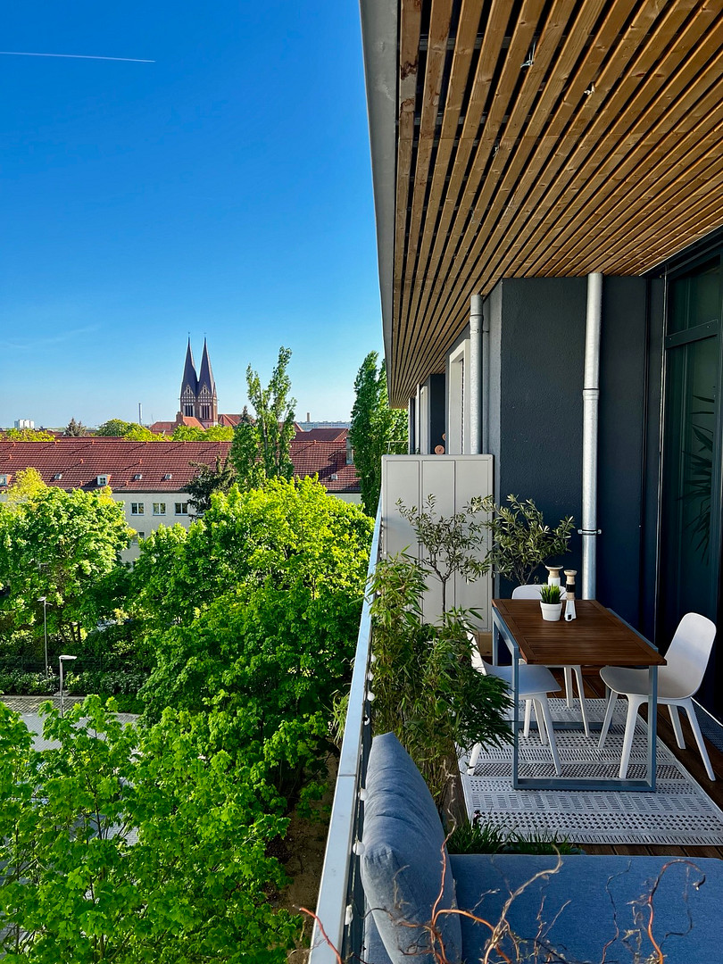 Viel Platz für den Alltag in dieser modernisierten 4-Zimmer-Loftwohnung in Lichtenberg – Foto 4