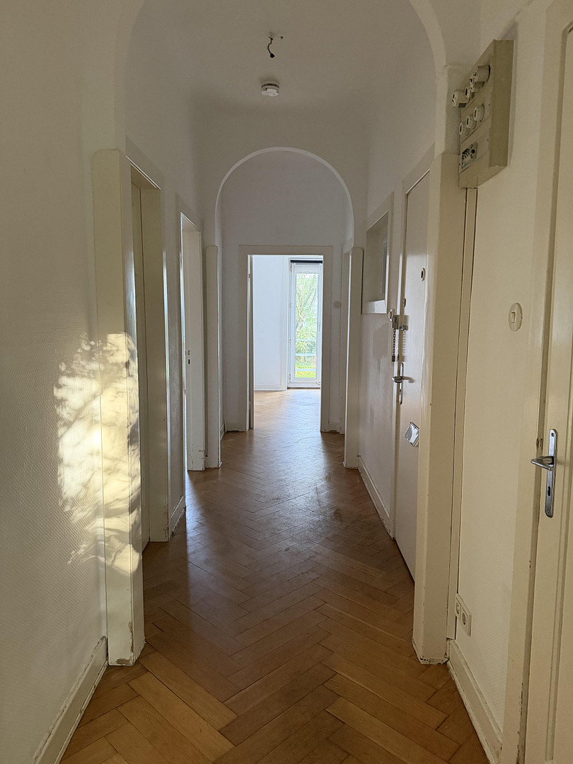 Charmante Altbauwohnung mit Fischgrätparkett, hohen Decken und großem GartenWellingsbüttel – Foto 8
