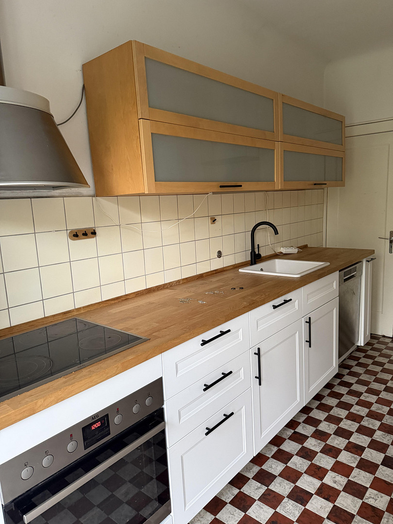 Charmante Altbauwohnung mit Fischgrätparkett, hohen Decken und großem GartenWellingsbüttel – Foto 10