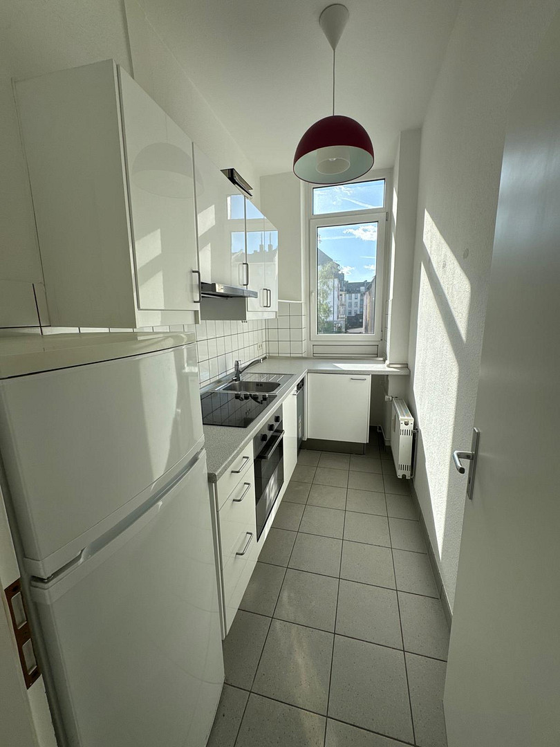 3-ZKB in Ffm-Sachsenhausen in AB-Balkon-EBK – Foto 6