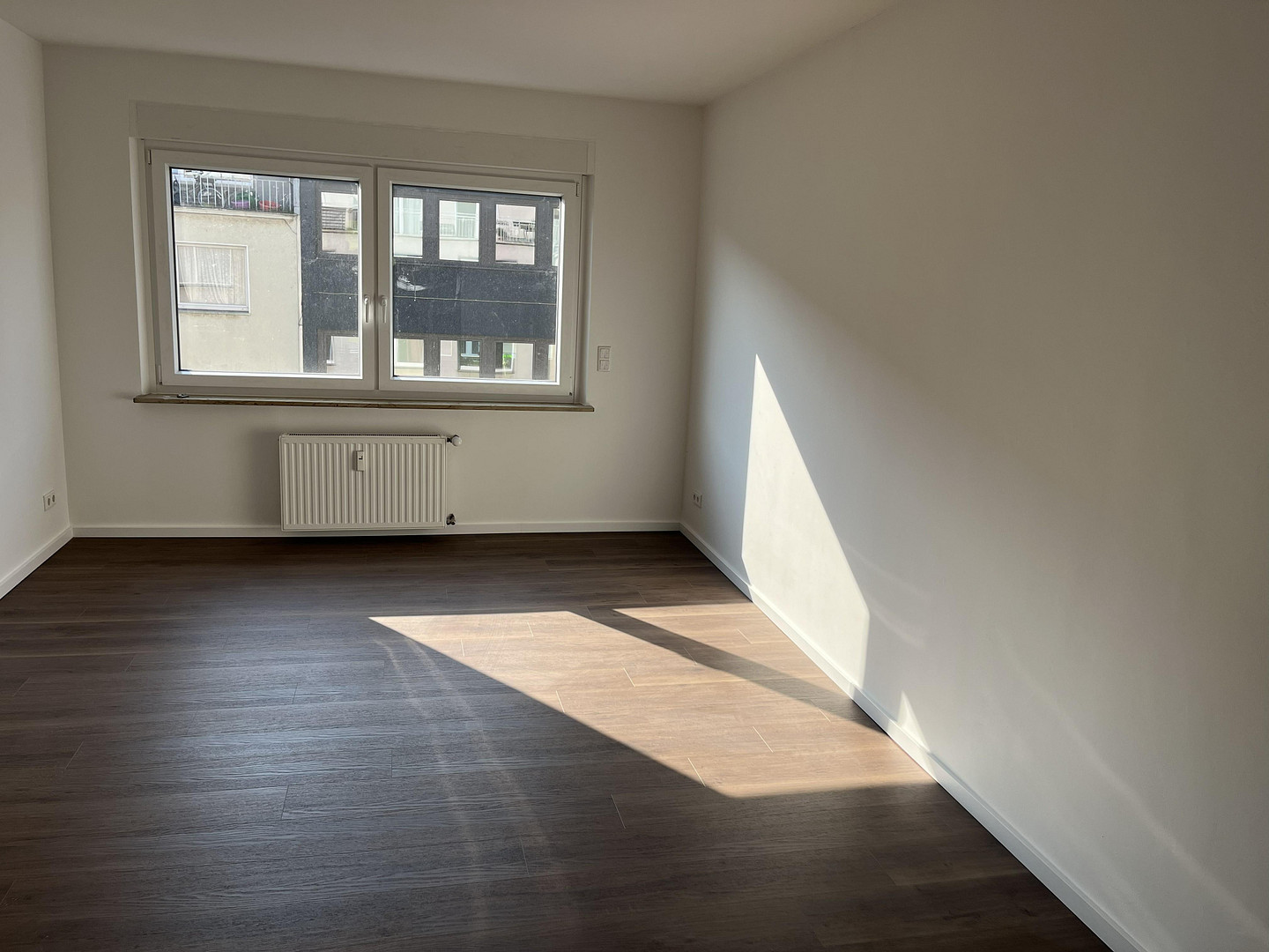 für 2 Personen mitten in der City, vollständig modernisiert - Ihr neues Zuhause – St.-Anton-Str. 21, 47798 Krefeld(Cracau) – Vorschaubild 6