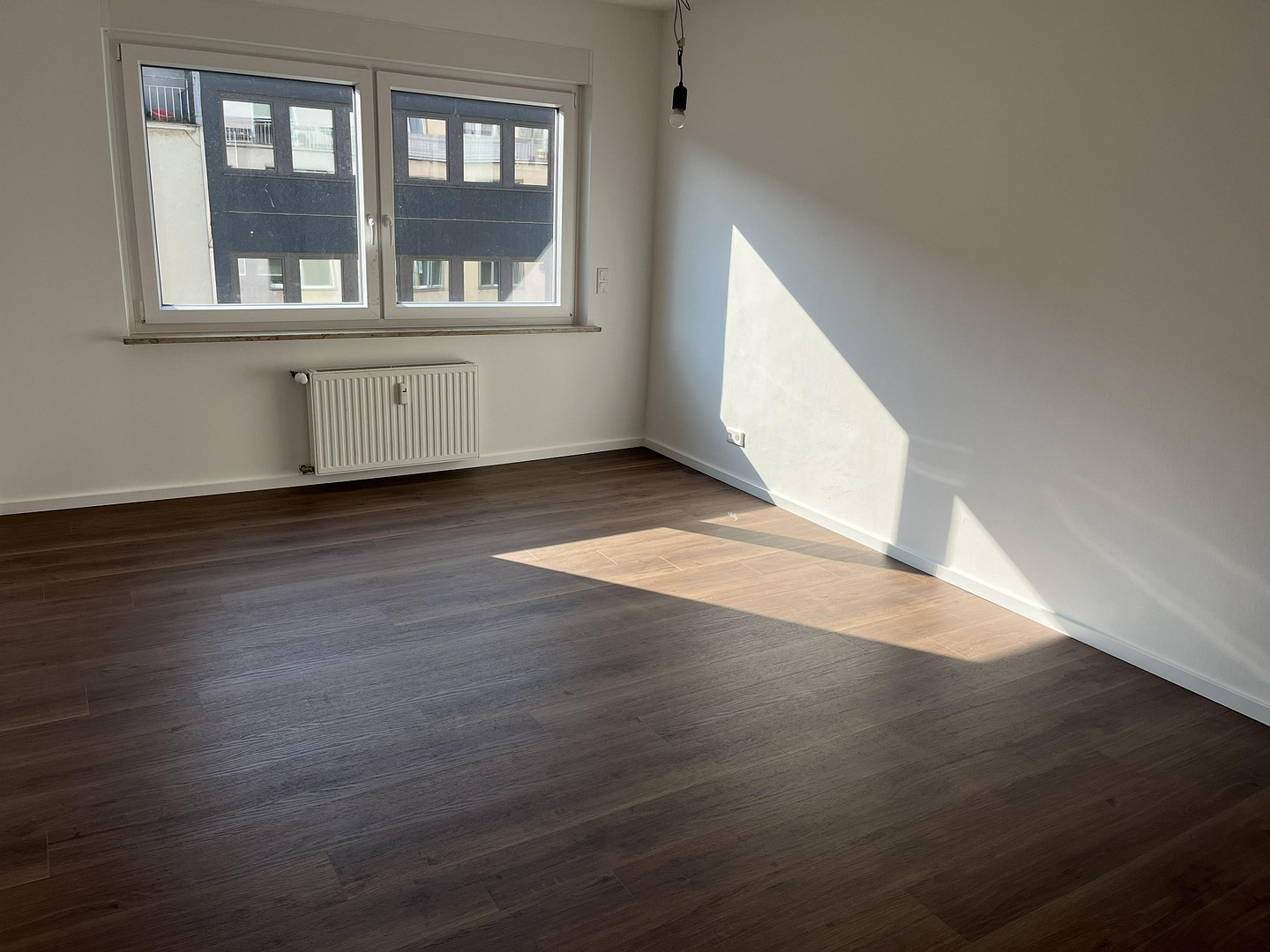 für 2 Personen mitten in der City, vollständig modernisiert - Ihr neues Zuhause – St.-Anton-Str. 21, 47798 Krefeld(Cracau) – Vorschaubild 2