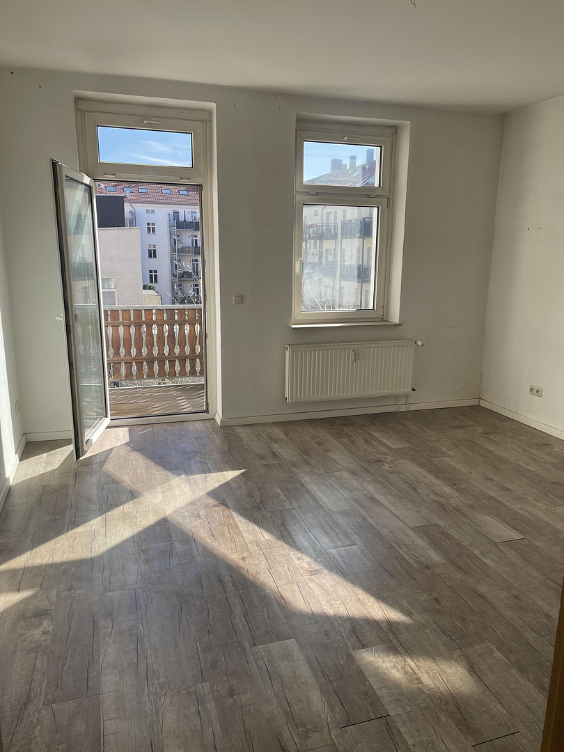 Helle, großzügige 3-Zimmer-Wohnung mit Balkon, Aufzug und Hofstellplatz in Leipzig-Volkmarsdorf – Hildegardstr. 40, 4315 Leipzig(Volkmarsdorf) – Vorschaubild 7