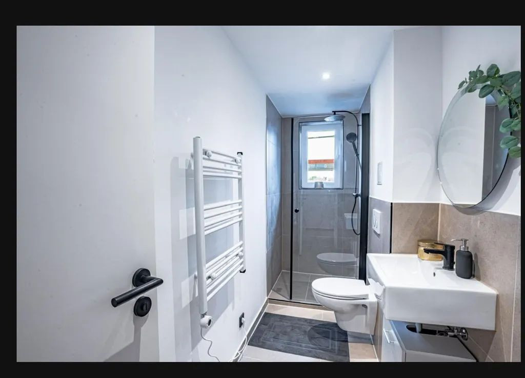 Schöne sanierte Wohnung nur als WG zu vermieten! – Gleißnerplatz 2, 90471 Nürnberg(Rangierbahnhof) – Vorschaubild 3