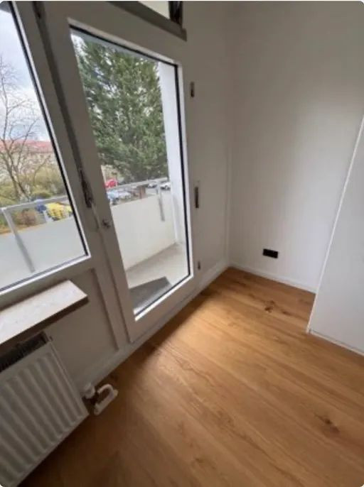 Helles 18 m² Zimmer mit Balkon in zentraler Lage – sofort verfügbar – Schöpfstraße 33, 90480 Nürnberg(Gleißhammer) – Vorschaubild 2