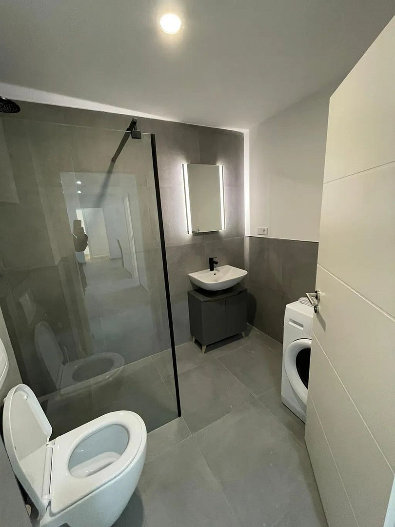 Modern stylisches 15 m² WG-Zimmer in 4er-WG – Erlangen – Gerhart - Hauptmann Straße 15, 91058 Erlangen – Vorschaubild 5