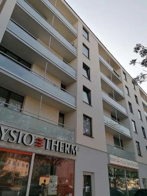 Schwabing! Schönes und großes WG Zimmer mit eigenem Balkon! – Leopoldstraße 138, 80804 München(Schwabing) – Vorschaubild 14