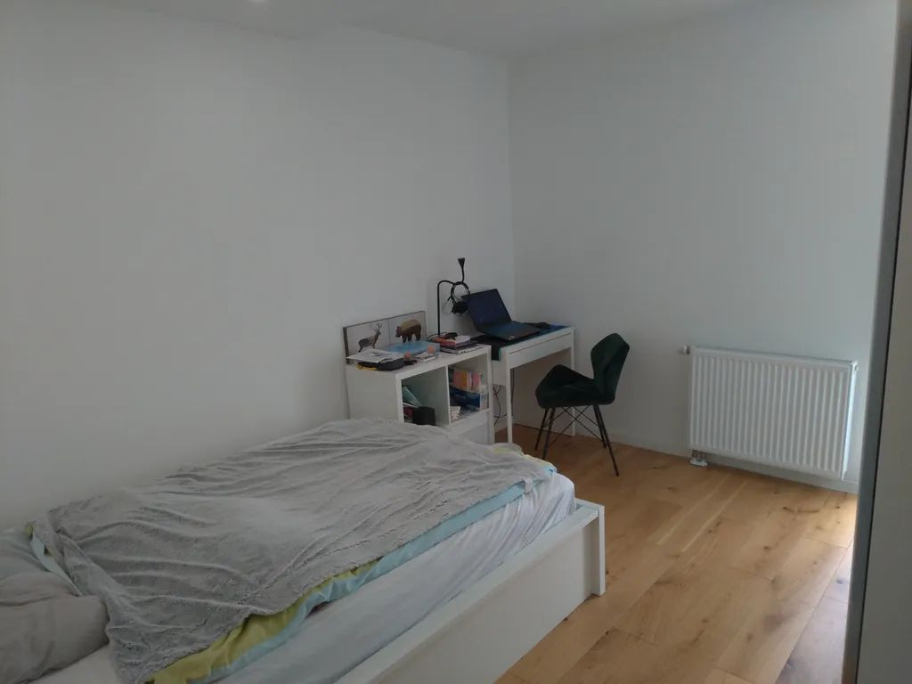 Schwabing! Schönes und großes WG Zimmer mit eigenem Balkon! – Leopoldstraße 138, 80804 München(Schwabing) – Vorschaubild 3