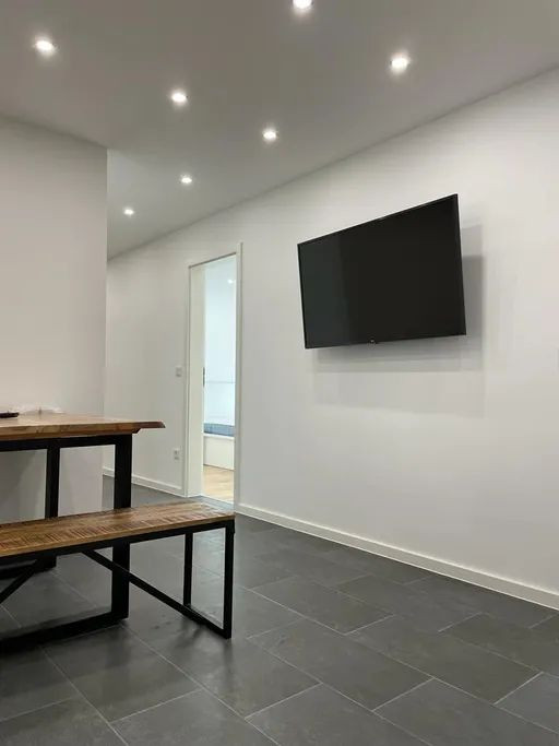 Schwabing! Schönes und großes WG Zimmer mit eigenem Balkon! – Leopoldstraße 138, 80804 München(Schwabing) – Vorschaubild 8