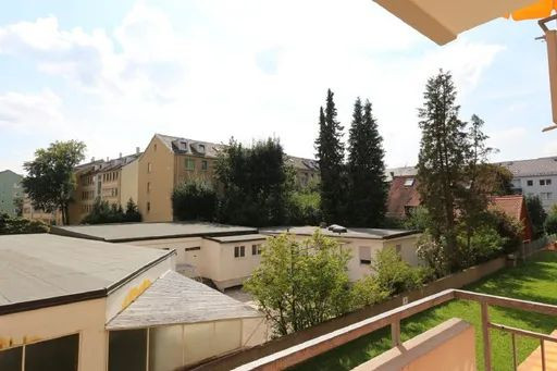 Helles möbliertes WG-Zimmer in gepflegter Wohnung I Johann-Clanze-Str. 27, München – Johann-Clanze-Straße 27, 81369 München(Sendling-Westpark) – Vorschaubild 6