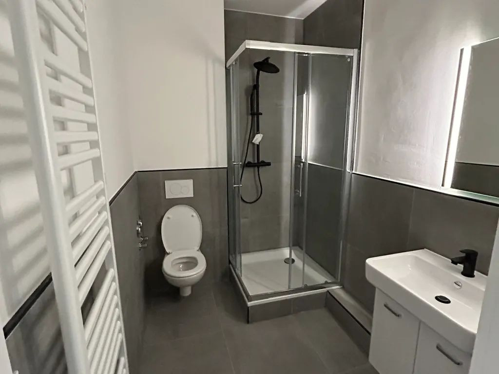 Schönes möbliertes Zimmer in gepflegter WG - Nürnberg | Huldstraße 24 – Huldstraße 24, 90461 Nürnberg(Hummelstein) – Vorschaubild 2