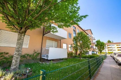 Attraktive 4er-WG mit 3 freien Zimmern - Pachemstraße 9 WE 4 / Zimmer 3 – Pachemstraße 9, 81673 München(Berg am Laim) – Vorschaubild 8