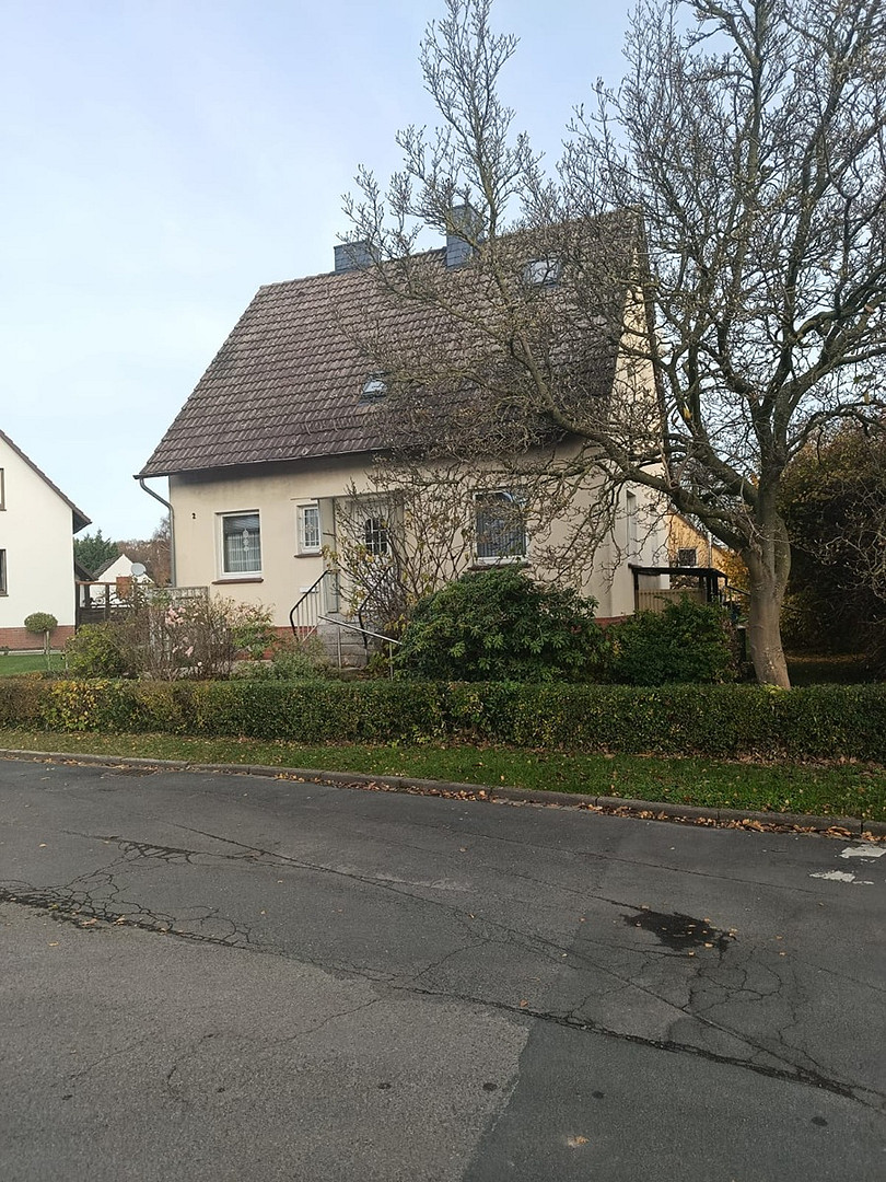 Einfamilienhaus mit Potenzial in ruhiger Lage – Forstweg 2, 30890 Barsinghausen(Wichtringhausen) – Vorschaubild 5
