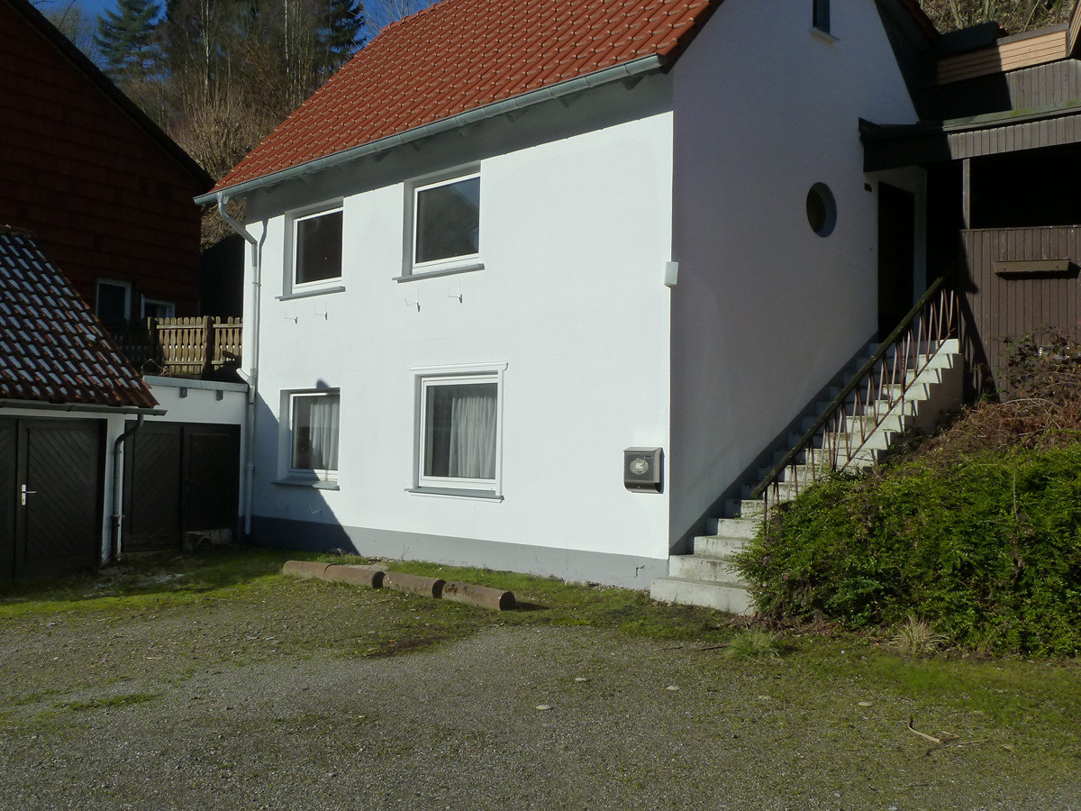 Freistehendes Einfamilienhaus 4 Zimmern 2x Garage + 694qm Bodend – Helmkampff stra, 37539 Bad grund(Bad Grund (Harz)) – Vorschaubild 2