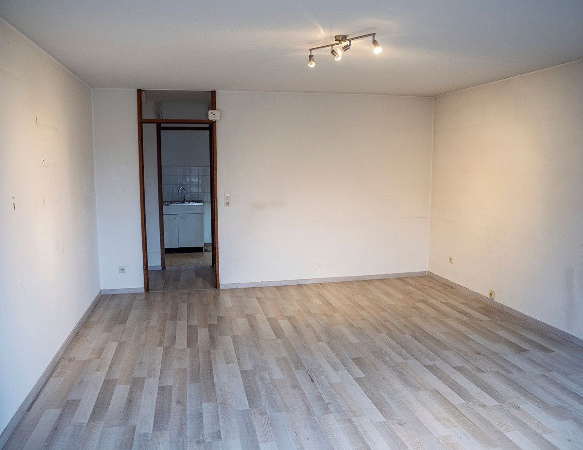 2‑Zimmer‑Wohnung in Stuttgart‑Sillenbuch – mit Westbalkon & TG & 2 Kellerräume – 70619 Stuttgart-Sillenbuch(Sillenbuch) – Vorschaubild 3