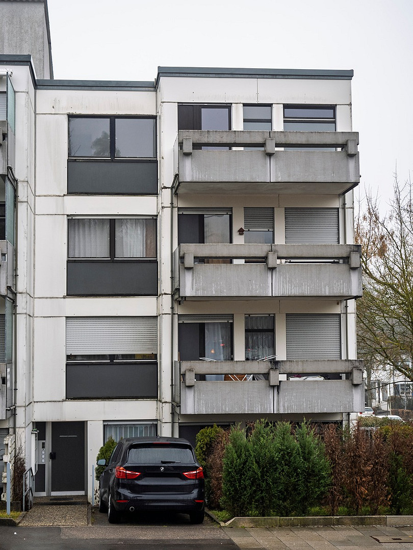 2‑Zimmer‑Wohnung in Stuttgart‑Sillenbuch – mit Westbalkon & TG & 2 Kellerräume