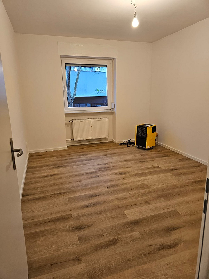 Direktverkauf: Herrschaftliche 5 ZW mit Balkon, Nähe Hafeninsel Offenbach – 63065 Offenbach am Main – Vorschaubild 9