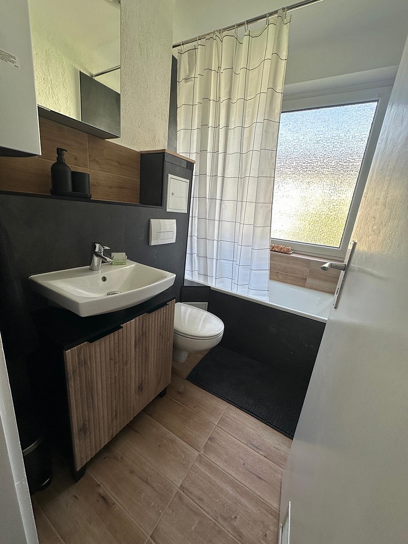 Möblierte 2 Zimmer Wohnung mit Balkon – Hannover(Bothfeld) – Vorschaubild 4