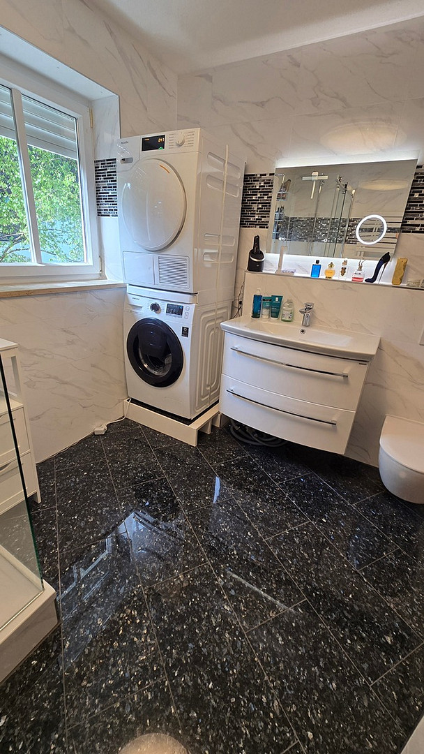 5-Zimmer Maisonette Wohnung mit Whirlpool in München – Tangastraße 6, 81827 München-Trudering-Riem(Trudering) – Vorschaubild 11