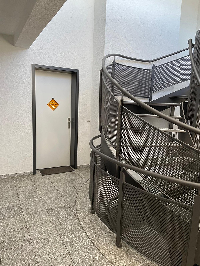 Lichtdurchflutete Maisonette-Galeriewohnung mit Loftcharakter, Süd-Ausrichtung und Tiefgaragenstellplatz ohne Makler, Preis VB – 22177 Hamburg(Bramfeld) – Vorschaubild 3