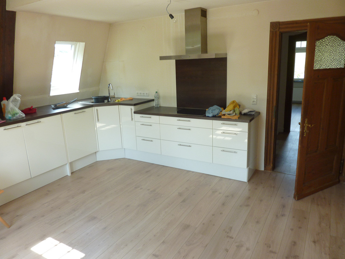 Charmante Altbauwohnung im Grünen – 3-Zimmer-Wohnung mit offener EBK auf ca. 95 m² – Kurvenstr. 34, 42399 Wuppertal-Beyenburg(Beyenburg) – Vorschaubild 6