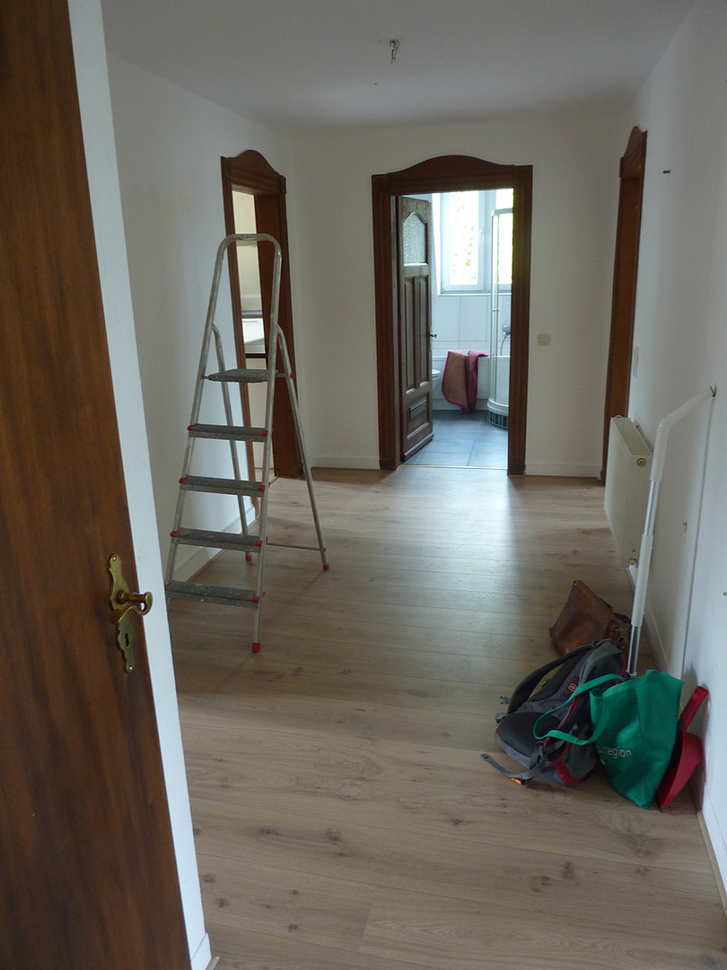 Charmante Altbauwohnung im Grünen – 3-Zimmer-Wohnung mit offener EBK auf ca. 95 m² – Kurvenstr. 34, 42399 Wuppertal-Beyenburg(Beyenburg) – Vorschaubild 4