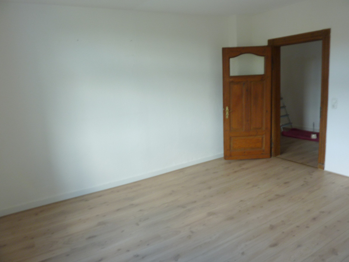 Charmante Altbauwohnung im Grünen – 3-Zimmer-Wohnung mit offener EBK auf ca. 95 m² – Kurvenstr. 34, 42399 Wuppertal-Beyenburg(Beyenburg) – Vorschaubild 12