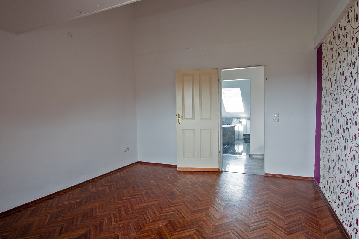 Exklusive Dachgeschosswohnung mit Dachterrasse, Empore und Altbaucharme – Oberstraße 9, 52070 Aachen – Vorschaubild 15