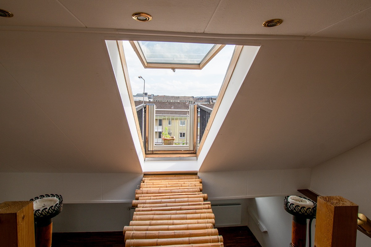 Exklusive Dachgeschosswohnung mit Dachterrasse, Empore und Altbaucharme – Oberstraße 9, 52070 Aachen – Vorschaubild 10