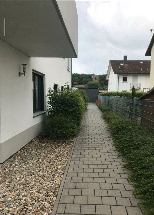 Moderne, zentrumsnahe 2-Zimmer Wohnung inkl. Tiefgaragenstellplatz – 85053 Ingolstadt – Vorschaubild 3
