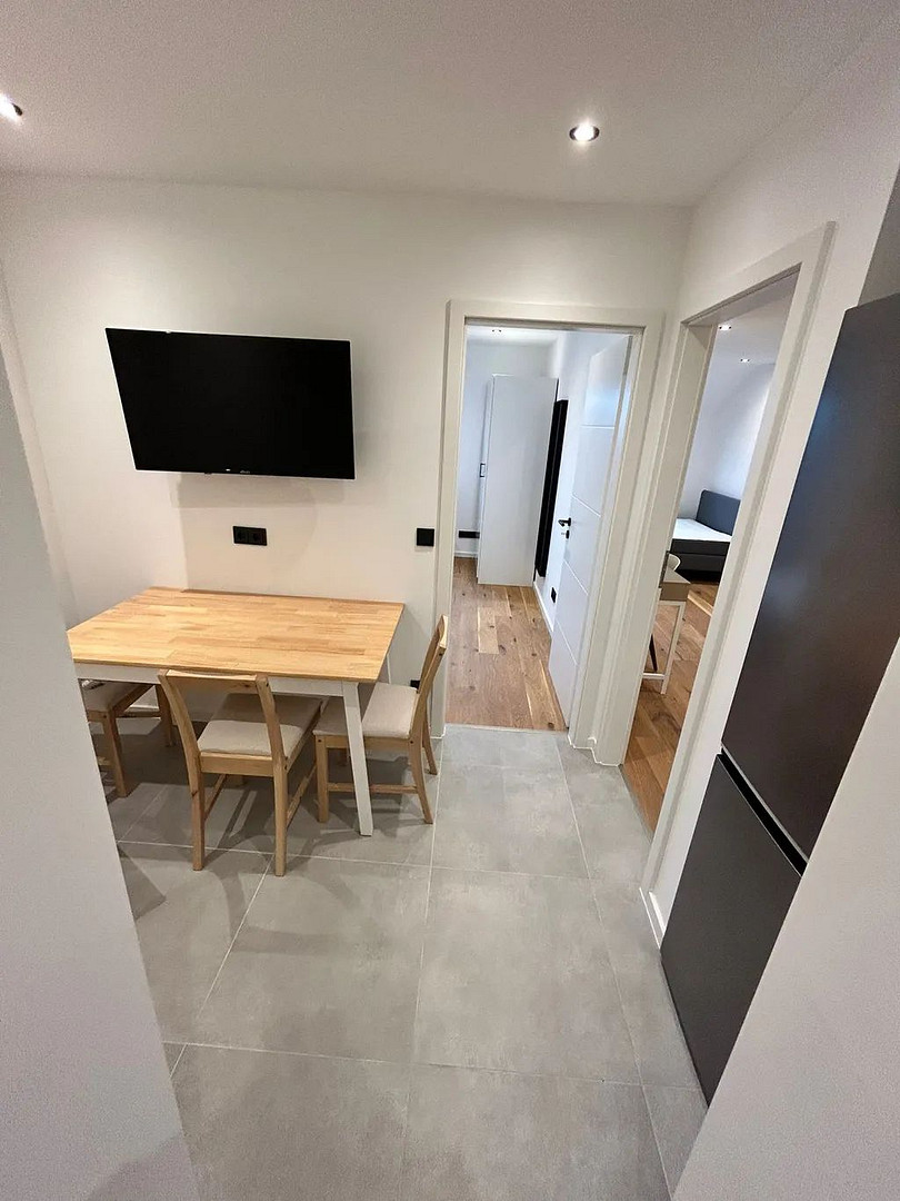 WG-Zimmer mit viel Platz ab sofort frei ! / Jaspersallee 27, München / 3.OG / WE47 / Zi.4 – Jaspersallee 27, 81245 München(Obermenzing) – Vorschaubild 5