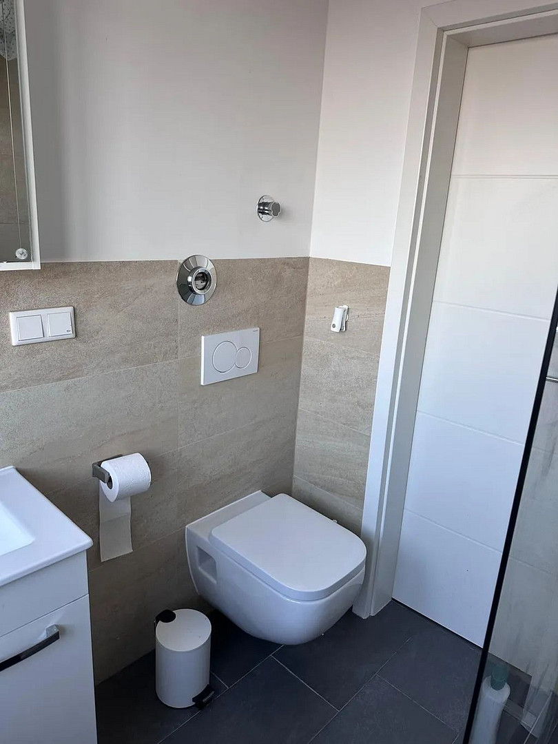 WG-Zimmer in attraktiver Stadtlage - Lenaustraße 8, München / 5.OG / Zi.3 – Lenaustraße 8, 81373 München(Sendling-Westpark) – Vorschaubild 9