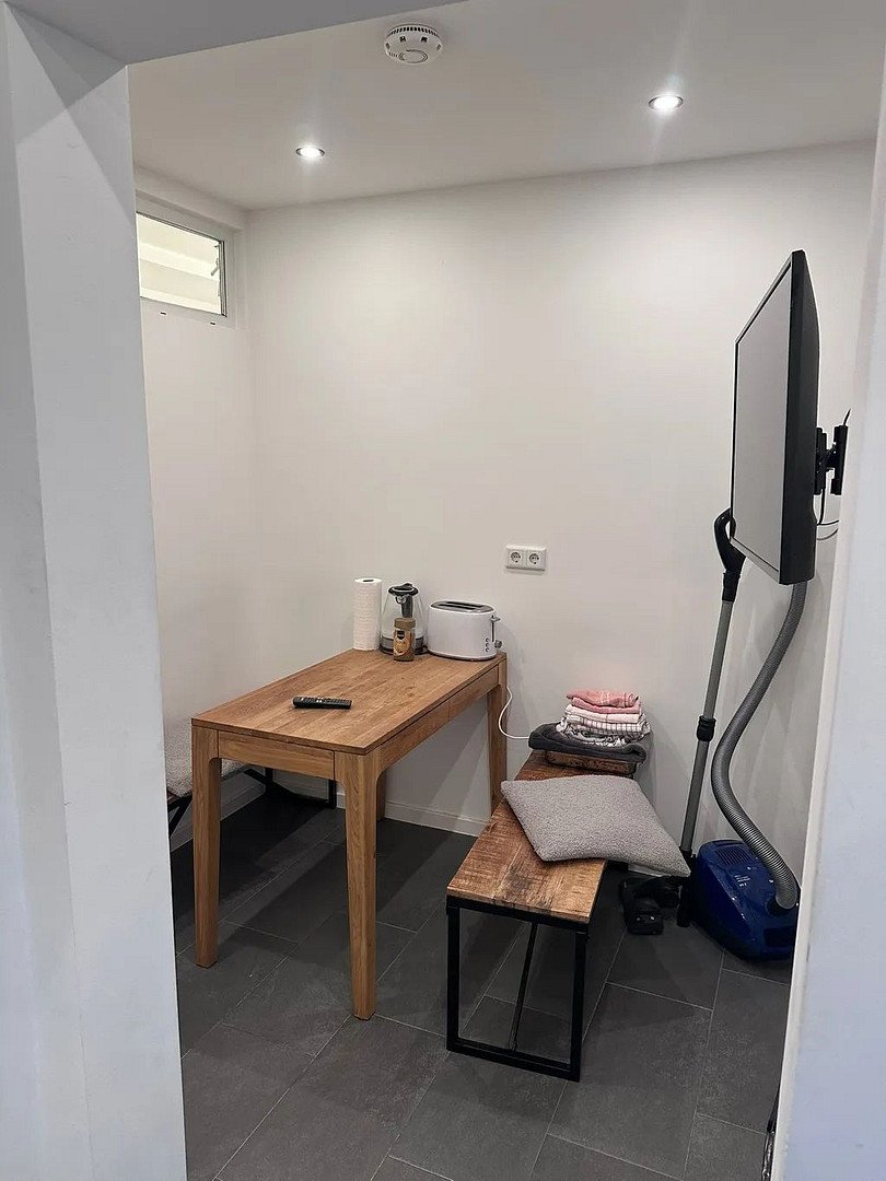 WG-Zimmer in attraktiver Stadtlage - Lenaustraße 8, München / 5.OG / Zi.3 – Lenaustraße 8, 81373 München(Sendling-Westpark) – Vorschaubild 6