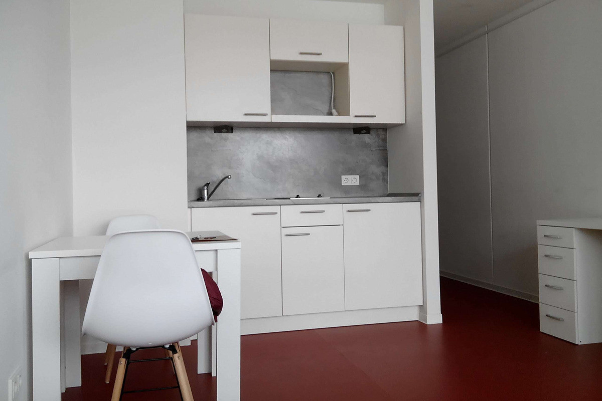 28,9 m2 Studenten-Apartment im Trierer Augustinus Campus ab 01. August zu vermieten – Augustinusstraße 15, 54296 Trier(Tarforst) – Vorschaubild 2
