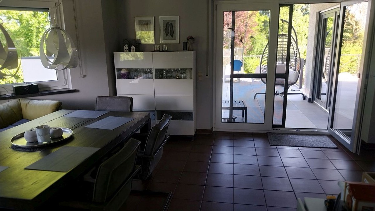 Komfortabeles Einfamilienhaus mit ELW, top Lage und Außenanlage – Zu den Mühlen 37, 66706 Perl(Besch) – Vorschaubild 8