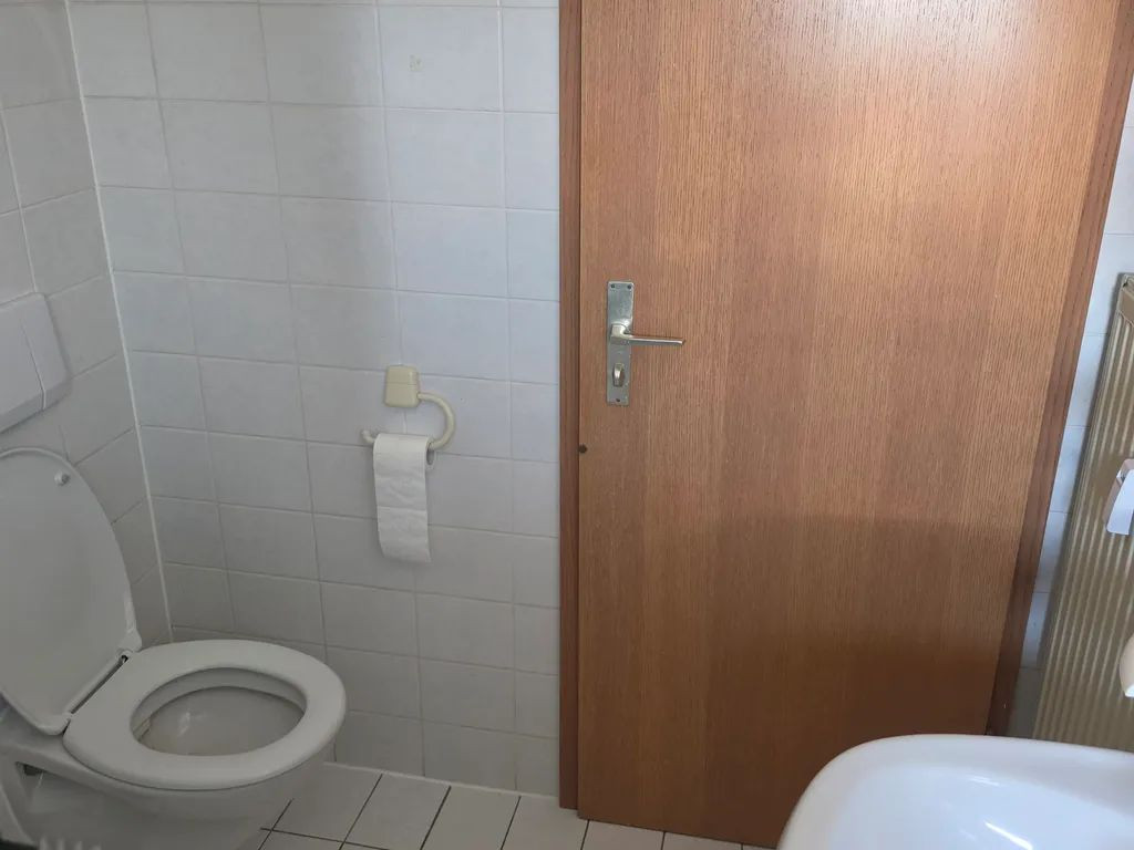 Schöne 2-Zimmer-Wohnung über den Dächern von Würzburg – Kopernikusstraße 17, 97218 Gerbrunn – Vorschaubild 4