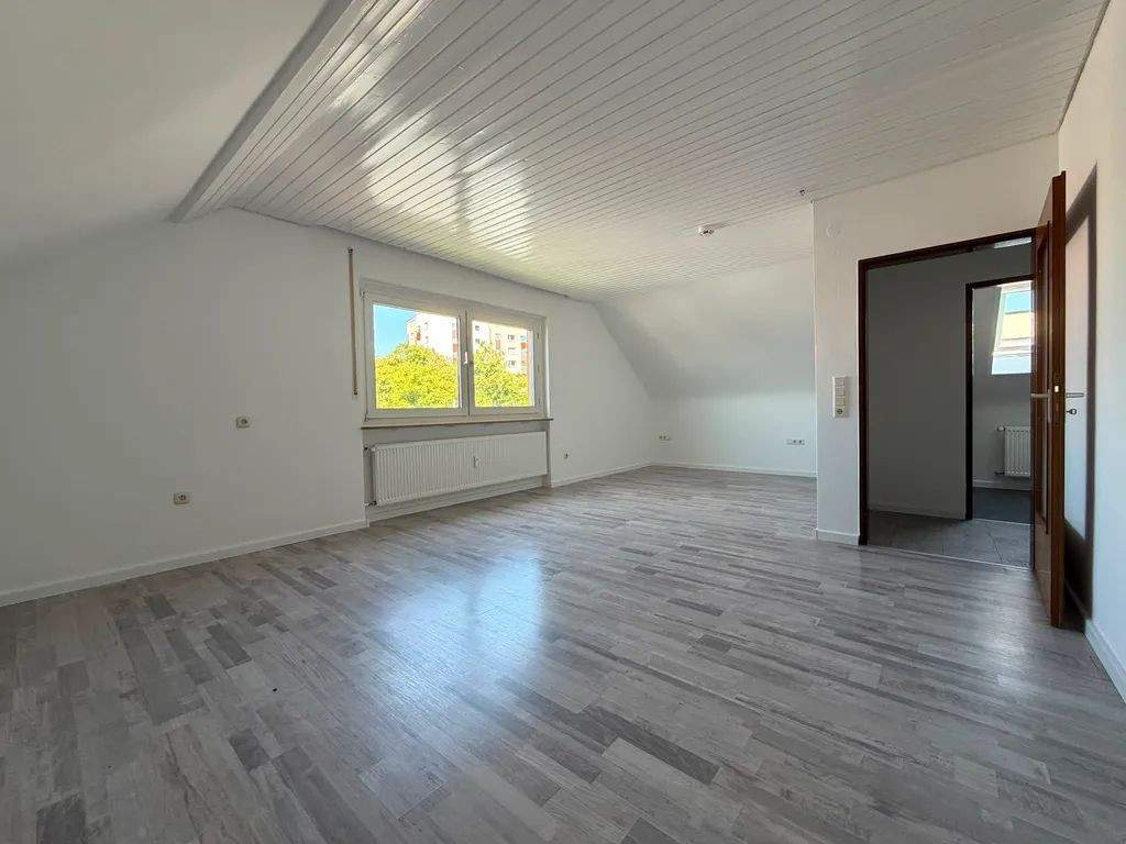 1-Zimmer-Wohnung mit Einbauküche Nürnberg – ab sofort bezugsfrei – Ahornstraße 4, 90451 Nürnberg(Röthenbach) – Vorschaubild 2