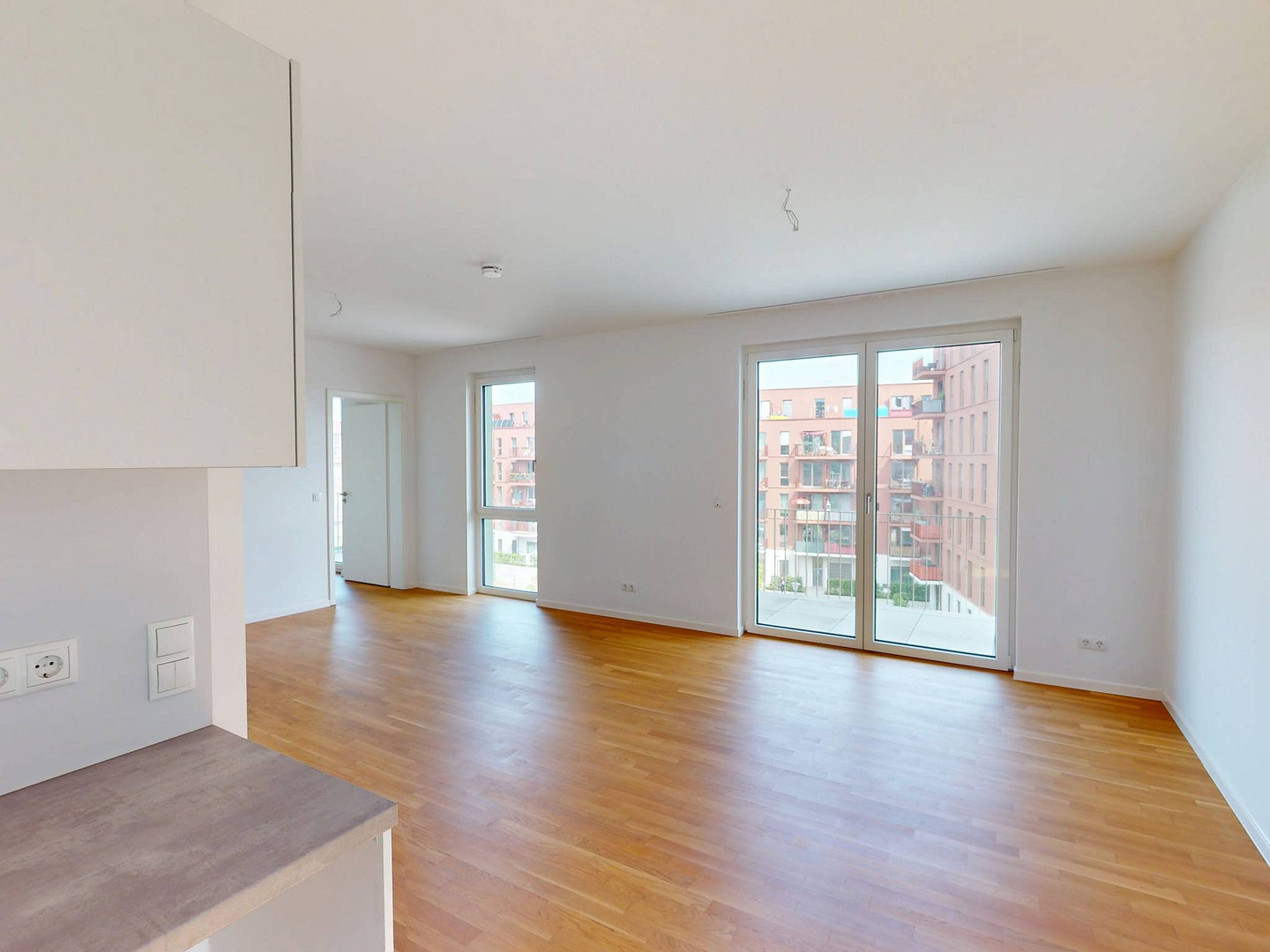 Geräumige 2-Zimmer-Wohnung mit EBK und 2 BALKONEN im Stadtquartier 'Ferdinand's Garden' – Ferdinand-Schultze-Strasse 35, 13055 Berlin(Alt-Hohenschönhausen) – Vorschaubild 3