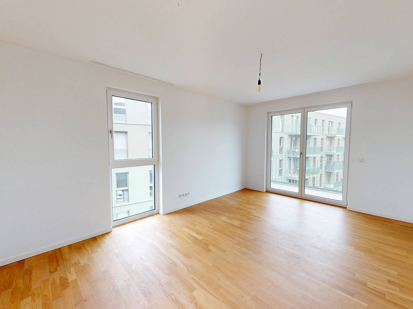 Moderne 4-Zimmer-Wohnung mit 2 BALKONEN, 2 BÄDERN und EBK im Neubauquartier 'Ferdinand's Garden' – Plauener Strasse 102, 13055 Berlin(Alt-Hohenschönhausen) – Vorschaubild 3