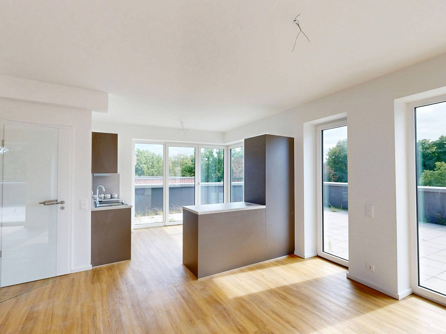 Wohntraum in Rissen: Exklusives 4-Zimmer-Penthouse mit eigenem Lift und weitläufiger Dachterrasse – Alte Sülldorfer Landstraße 404b, 22559 Hamburg(Rissen) – Vorschaubild 4