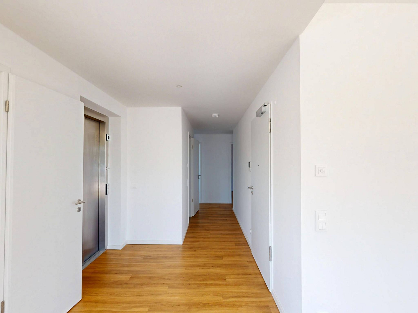 Wohnen auf höchstem Niveau – Penthouse mit Dachterrasse und privatem Liftzugang – Alte Sülldorfer Landstraße 402 b, 22559 Hamburg(Rissen) – Vorschaubild 6